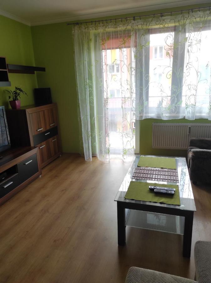 Apartamento Apartament Strozowska Sanok Exterior foto